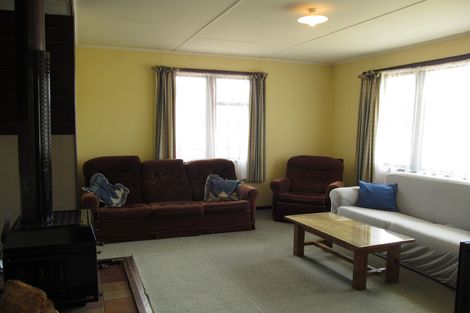 Photo of property in 38 Marslin Street, Alexandra, 9320