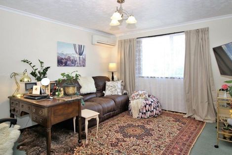 Photo of property in 1a Kennedy Road, Fairfield, Dunedin, 9018