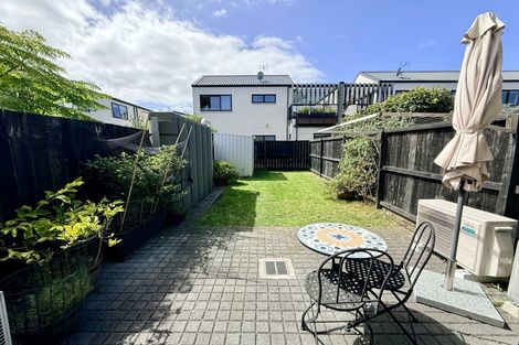 Photo of property in 17 Kerewhenua Crescent, Hobsonville, Auckland, 0616