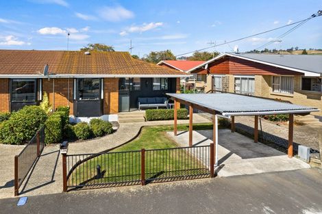 Photo of property in 17 Argyle Street, Mornington, Dunedin, 9011