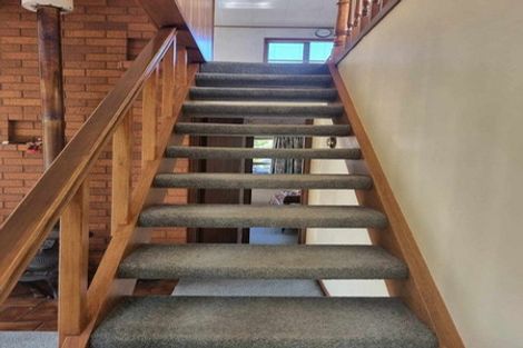 Photo of property in 12 Heuchan Lane, Wanaka, 9305