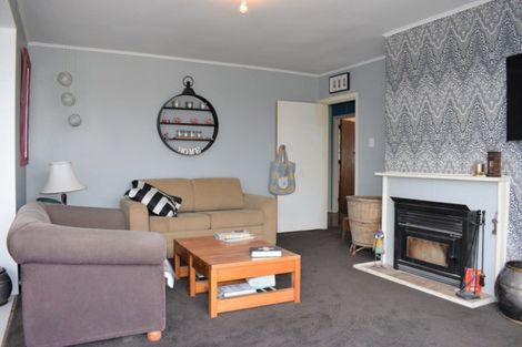 Photo of property in 37 Matene Street, Otaki, 5512