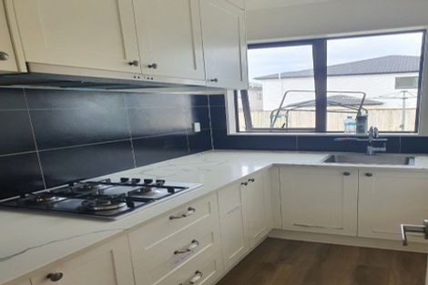 Photo of property in 57 Donegal Park Drive, Flat Bush, Auckland, 2019