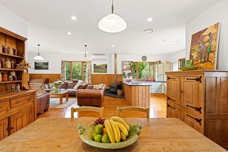 Photo of property in 37 Govan Wilson Road, Whangaripo, Warkworth, 0985