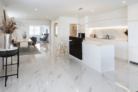 Photo of property in 6/89 Fisher Parade, Sunnyhills, Auckland, 2010