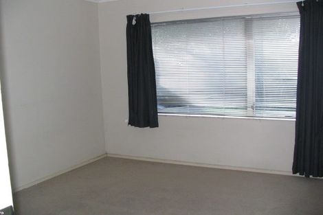 Photo of property in 2/636 Mount Wellington Highway, Mount Wellington, Auckland, 1062