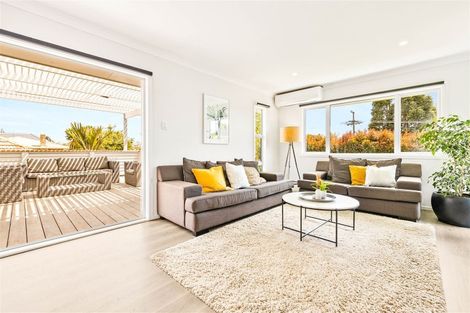 Photo of property in 57 Waipani Road, Te Atatu Peninsula, Auckland, 0610