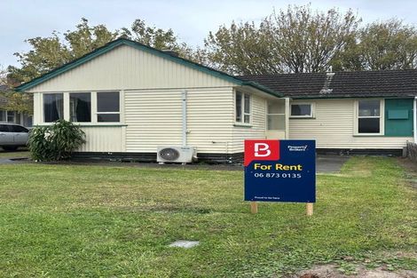 Photo of property in 713-715 Kiwi Street, Camberley, Hastings, 4120