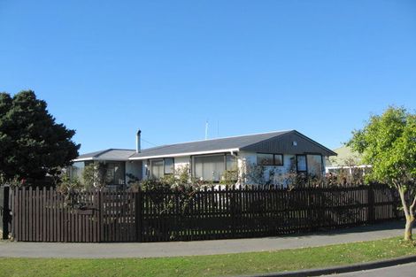 Photo of property in 10 Wolsey Place, Hillmorton, Christchurch, 8025
