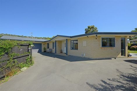 Photo of property in 15 Wilsons Road, Saint Martins, Christchurch, 8022