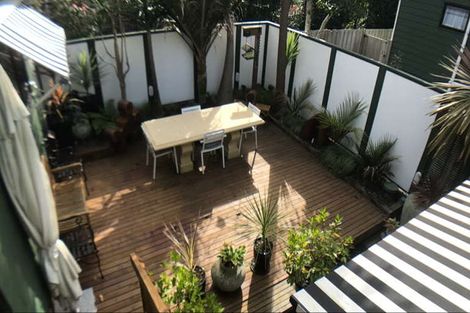 Photo of property in 1/146 Exmouth Road, Northcote, Auckland, 0627