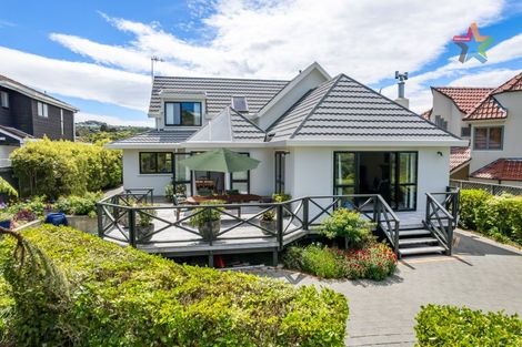 Photo of property in 3 George Gee Drive, Korokoro, Lower Hutt, 5012