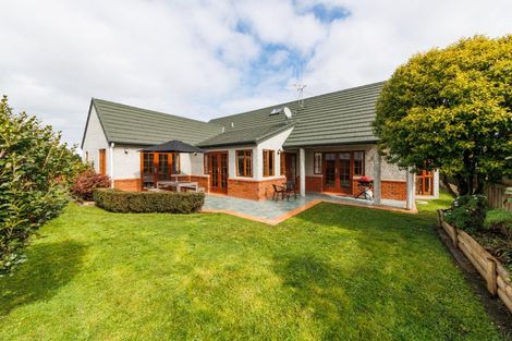 Photo of property in 8a Camden Street, Feilding, 4702