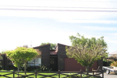 Photo of property in 151 Prestons Road, Redwood, Christchurch, 8051