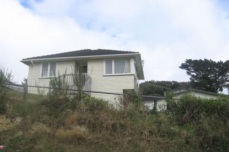 Photo of property in 18 Thompson Grove, Ranui, Porirua, 5024