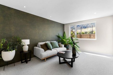 Photo of property in 35 Jack Hanley Drive, Jacks Point, Queenstown, 9371