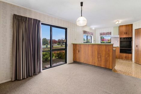 Photo of property in 28 Seddon Street, Glenholme, Rotorua, 3010