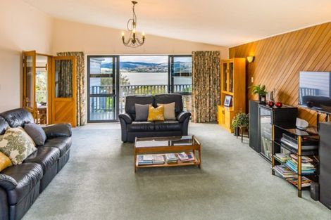 Photo of property in 45 Mana View Road, Paremata, Porirua, 5026