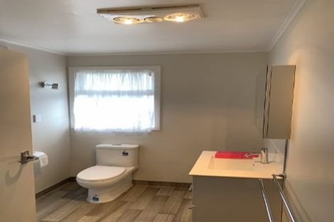 Photo of property in 8 Greers Road, Ilam, Christchurch, 8041