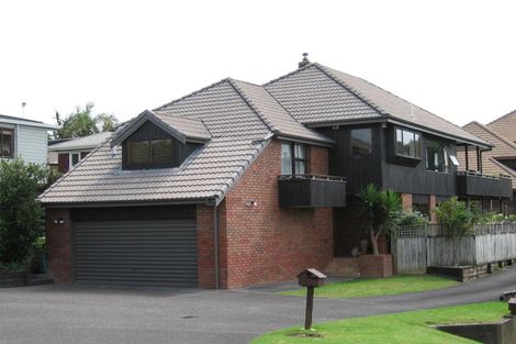 Photo of property in 2/23 Park Rise, Campbells Bay, Auckland, 0630