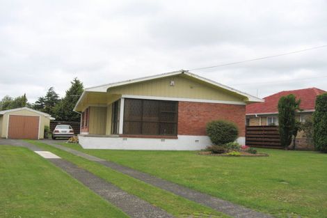 Photo of property in 63 Rosehill Drive, Rosehill, Papakura, 2113