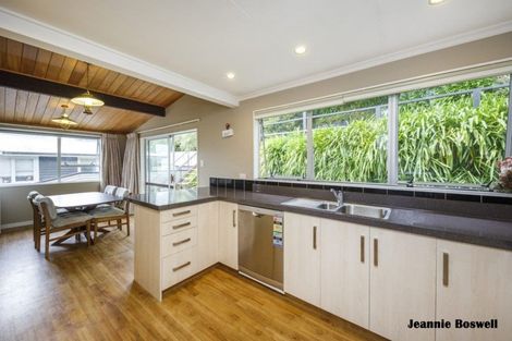 Photo of property in 417 Aokautere Drive, Aokautere, Palmerston North, 4471