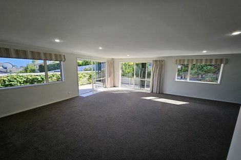 Photo of property in 298 Ballintoy Park Drive, Welcome Bay, Tauranga, 3175