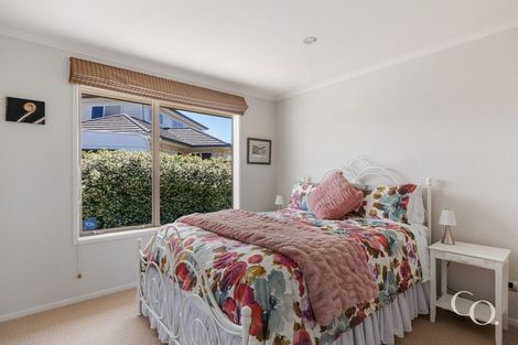 Photo of property in 2 Koro Mews, Papamoa Beach, Papamoa, 3118