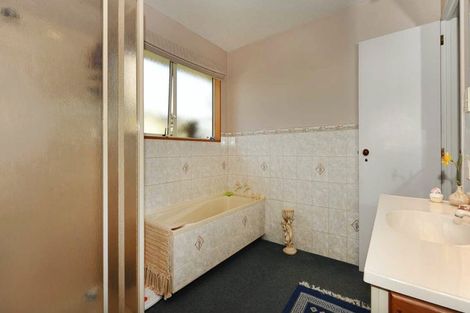 Photo of property in 38 Kintyre Drive, Broomfield, Christchurch, 8042