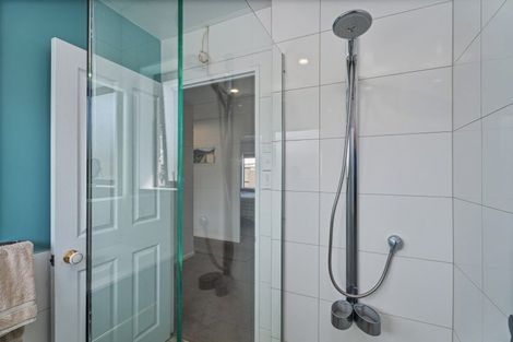 Photo of property in 8 Oribi Place, Whitianga, 3510