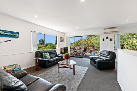 Photo of property in 1/12 Elmira Place, Browns Bay, Auckland, 0630