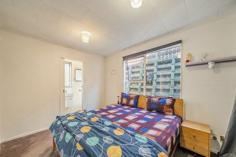 Photo of property in 110 Holborn Drive, Stokes Valley, Lower Hutt, 5019