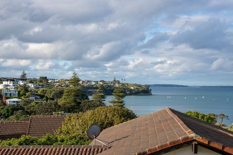 Photo of property in 3a Kowhai Road, Mairangi Bay, Auckland, 0630