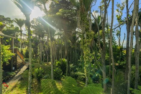 Photo of property in 68 Tarapatiki Drive, Whitianga, 3510