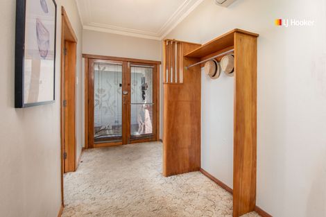 Photo of property in 57 Hargest Crescent, Saint Kilda, Dunedin, 9012