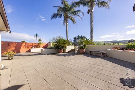 Photo of property in 1224 State Highway 16, Waimauku, 0883