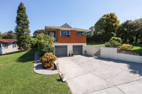 Photo of property in 8 Dunvegan Place, Dinsdale, Hamilton, 3204