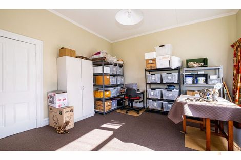 Photo of property in 2 Point Bush Road, Waimate, 7924