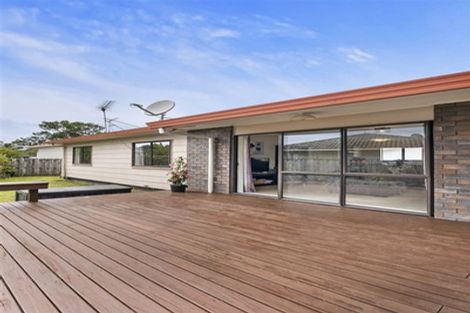 Photo of property in 1/12 Aurea Avenue, Pakuranga, Auckland, 2010