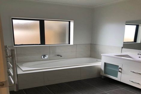 Photo of property in 46 Sirius Crescent, Rototuna North, Hamilton, 3210