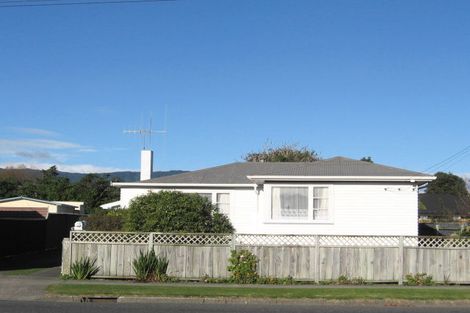 Photo of property in 46 Aotaki Street, Otaki, 5512