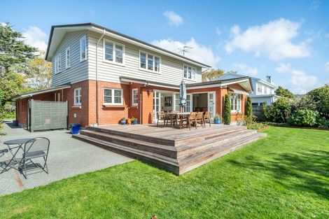 Photo of property in 297 Fergusson Drive, Heretaunga, Upper Hutt, 5018