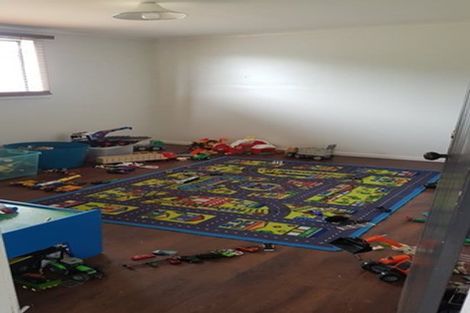 Photo of property in 8 Russell Street, Otane, 4202