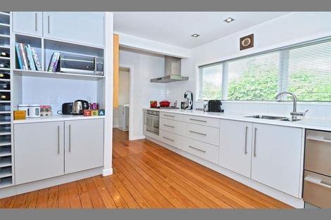 Photo of property in 6 Gills Avenue, Papakura, 2110