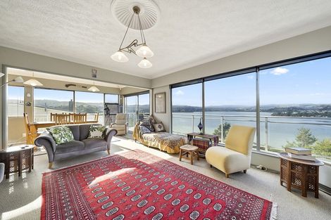 Photo of property in 56 Mana View Road, Paremata, Porirua, 5026