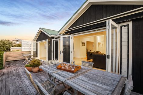 Photo of property in 85 Albert Road, Devonport, Auckland, 0624