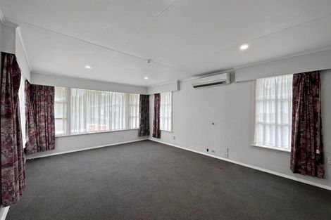 Photo of property in 5 Abraham Crescent, Milson, Palmerston North, 4414