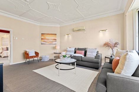 Photo of property in 267 Macandrew Road, Forbury, Dunedin, 9012