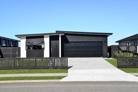 Photo of property in 108 Powells Road, Ruakura, Hamilton, 3214