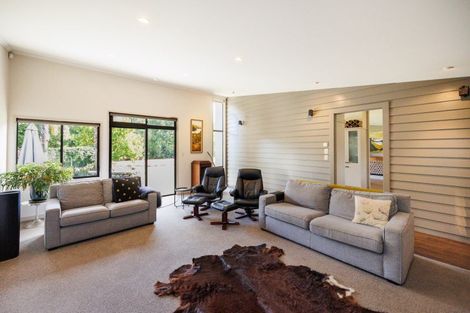 Photo of property in 291 Napier Road, Kelvin Grove, Palmerston North, 4470